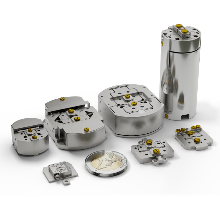 Cryogenic Strain/Stress Cells